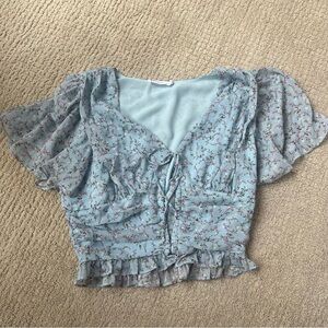 All in favor cropped shirt